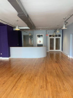 STUNNING CONTEMPORARY OFFICE SPACE