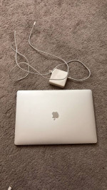 16" 2019 Apple Macbook Pro, 2.6 GHz 6-Core Intel i7, 16gb, 512gb