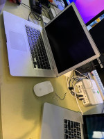 Mac macbooks, minis