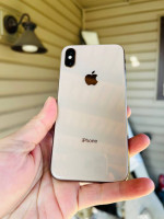 iPhone XS Unlocked