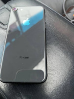 iPhone 8 (AT&T) 64GB Black 95% Battery Health