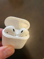 1st gen airpods