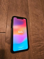 iPhone Xr 64 GB Unlocked for Any Carrier