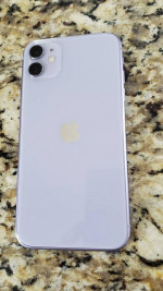 Apple Iphone 11 128gb unlocked NICE ONE
