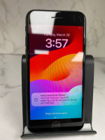 iPhone SE 64gb 2022 Unlocked ID: 98124