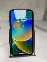 iPhone XR 128gb Unlocked ID: 88120