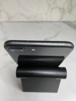 iPhone 8 Plus 64gb Unlocked ID: 06075