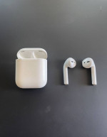 Apple AirPods
