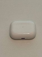 Apple AirPods Pro (Only Used 2x!)