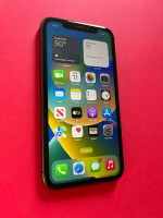 iPhone 11 Unlocked 64gb black