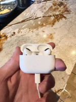 AirPods Pro (2nd generation)