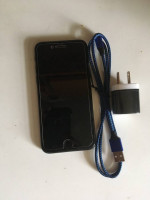 apple iphone se 2020 (space grey) 64 gig bh% 86% for sale