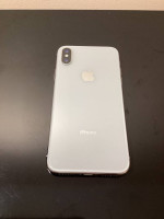 5.8”Apple iPhone X 64 GB -GSM - Unlocked