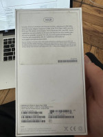 iPhone 6 (separate headphone jack)