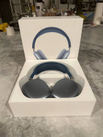 AirPods Max Sky Blue