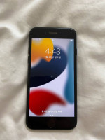 iphone SE (3rd gen) 128GB unlocked