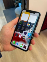 iPhone 11 64GB Unlocked