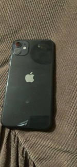 Mint condition iPhone 11 64Gb CRICKET