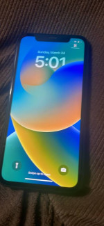 Mint condition iPhone 11 64Gb CRICKET