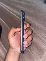 Mint condition iPhone 11 64Gb CRICKET