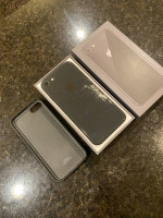 Apple iPhone 8 64 GB