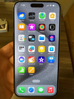 iPhone 15 Pro Max 512g Brand new