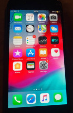 Working iPhone 6 with cracked screen