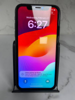 iPhone XR 64gb Unlocked ID: 00778