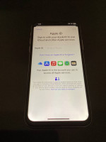 Apple iPhone X 64 GB - GSM - Unlocked -Hexa core cpu -