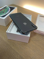 New iPhone Xs Max 64GB AT&T / Cricket