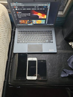 IPHONE LOT