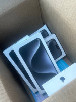 IPHONE 15 Pro Max (1000$obo)