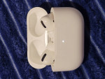 Apple airpods pro 1st generation