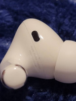 Apple Airpods pro 1st gen + carry case