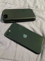 iPhone SE 3rd Gen UNLOCKED!