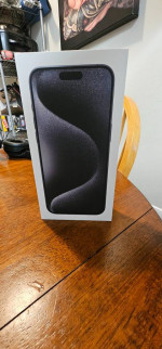 IPHONE 15 MAX PRO *unlocked*