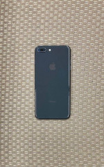iPhone 8 Plus