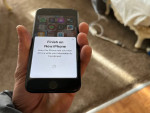 Apple iPhone SE unlocked 64GB $100