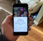 Apple iPhone SE unlocked 64GB $100