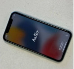 iPhone 11 128 GB UNLOCKED
