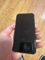 IPhone 11 black 64gb Factory Unlocked