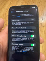 IPhone 11 black 64gb Factory Unlocked