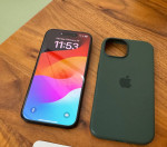 iPhone 15 black 128GB mint condition unlocked