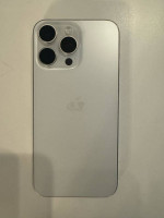 White Iphone 15 Pro Max 256GB