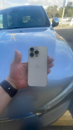 Preowned  Apple iPhone 14 Pro gold128 gb tmobile and metropcs eSim