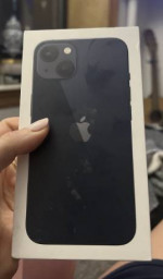 Apple iPhone 13 - 128 GB - Black (Unlocked) (Single SIM)