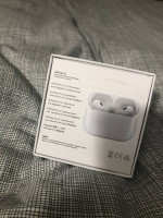 Apple AirPods 2nd Generation MagSafe Charge BRAND NEW