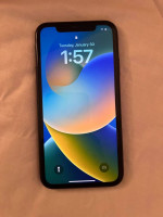 Iphone 11- 64Gb *UNLOCKED*