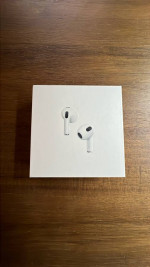 Apple AirPods (3rd Generation)