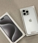 Apple iPhone 15 Max 256 gb Qhite Titanium